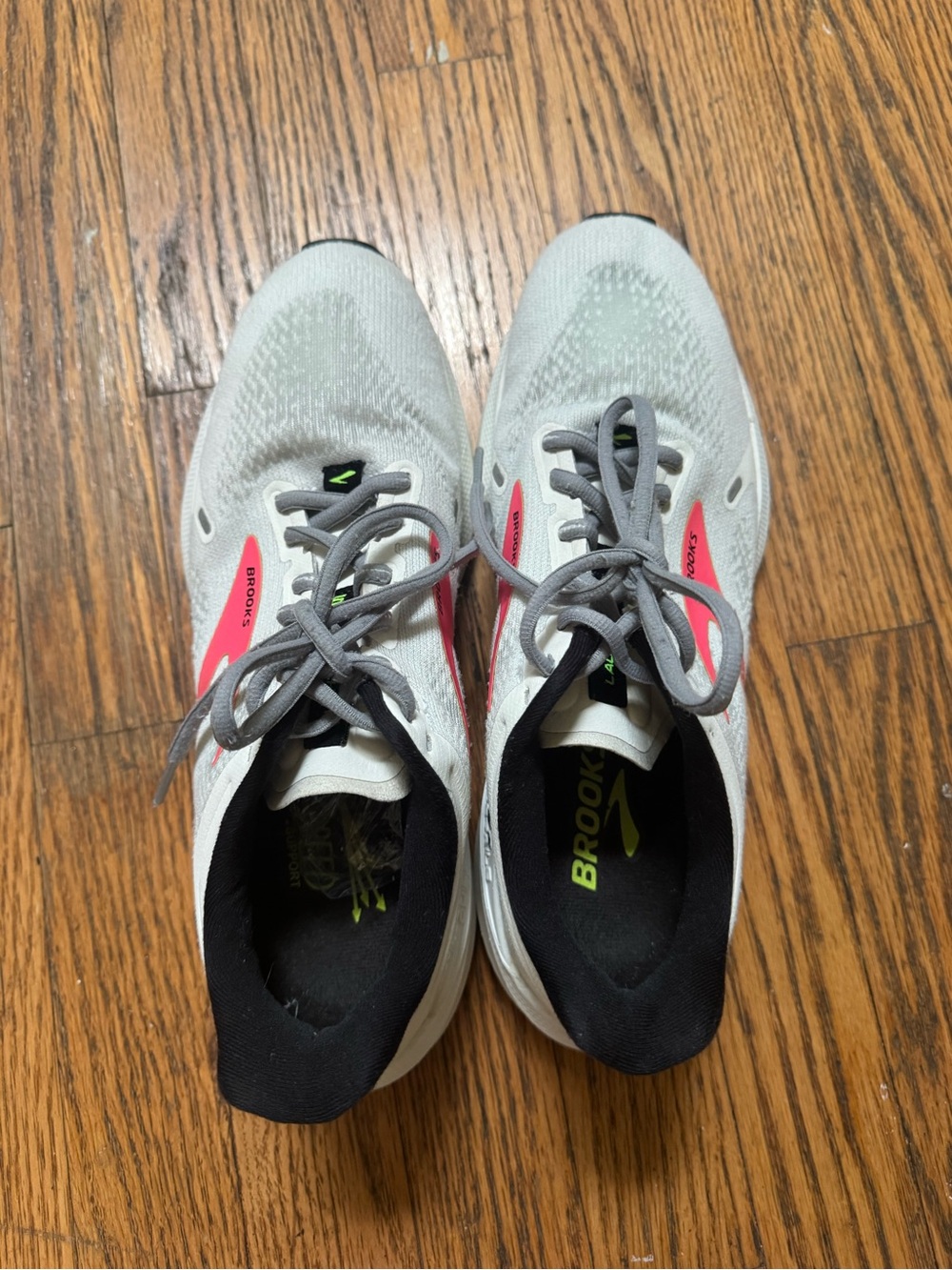 Brooks Women’s Running Shoes - Light Gray with Pink and Orange Accent 9.5 - Picture 4 of 6